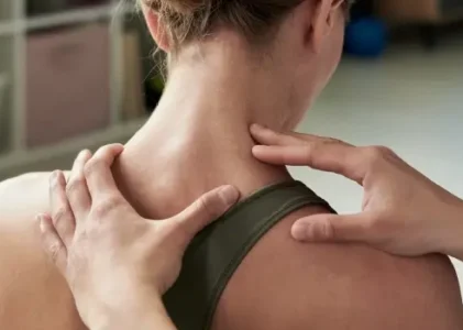 Massage Techniques That Help With Neck and Shoulder Pain
